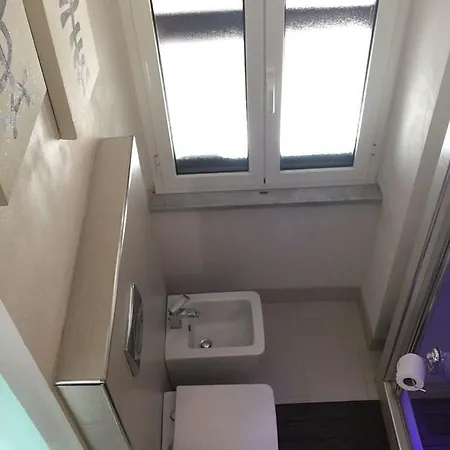 Gallia House לינה וארוחת בוקר 2*