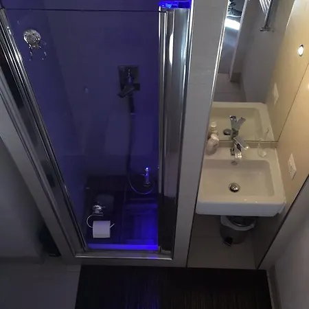 לינה וארוחת בוקר Gallia House רומא