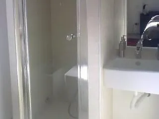 לינה וארוחת בוקר Gallia House 2*