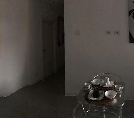 Gallia House לינה וארוחת בוקר