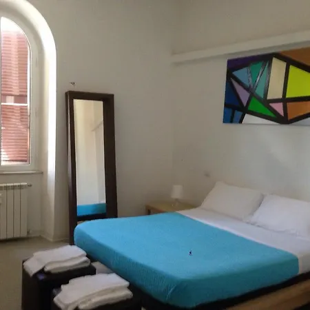 לינה וארוחת בוקר Gallia House רומא